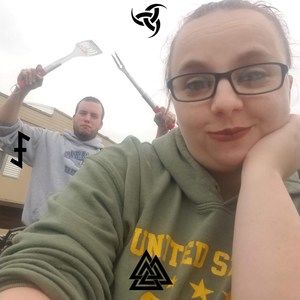 Meet your Posher, Casey